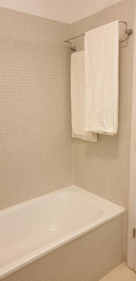 5Min Walk From Subway Station & Free Parking Lisboa Exterior foto